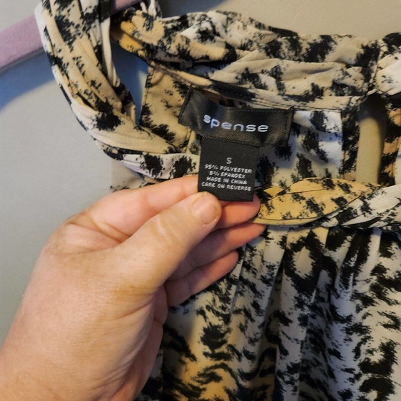 Spence Leopard Print Halter Neck Flowy sleeveless Blouse Top shell career Small - Picture 3 of 7